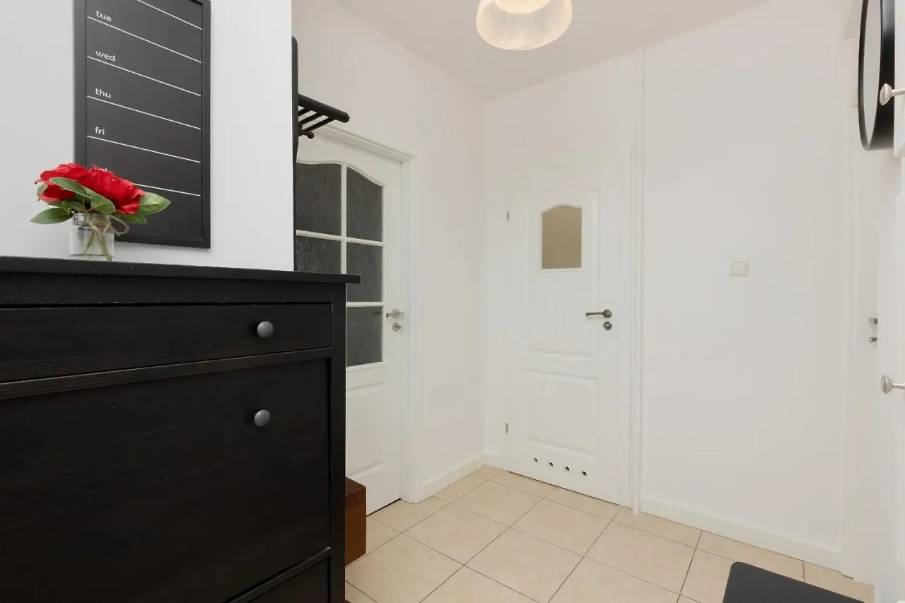 Trendy Apartment Mokotowska 1 Km To Lazienki Park By Renters Warsaw Poland