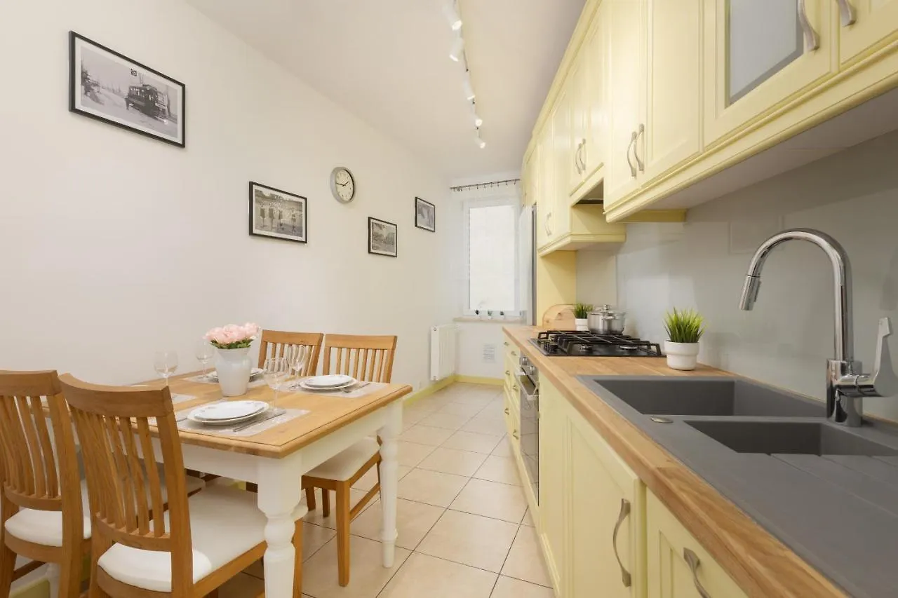 Trendy Apartment Mokotowska 1 Km To Lazienki Park By Renters Warsaw