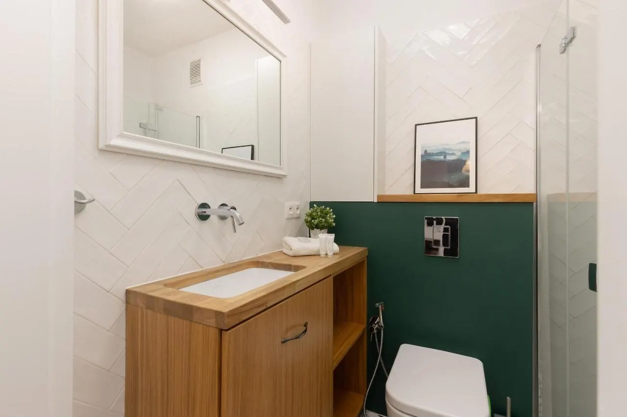 Trendy Apartment Mokotowska 1 Km To Lazienki Park By Renters Warsaw
